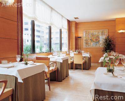 NH Suites Prisma 16
